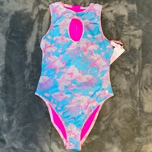 💓NWT Hurley X LoveShackFancy One Piece Bikini💓